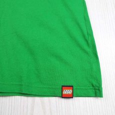 画像5: 【旧ロゴの大人サイズTシャツ】レゴ（ LEGO）CYKELFORRETNING　デザイン入り 半袖Tシャツ（カットソー）｜サイズ：S（42cm）｜グリーン系｜USED【メンズ】【レディース】 (5)