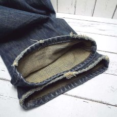 画像10: W25インチ（ウエスト72cm）USA製 joe's jeans vintage 1971 ダメージ加工　ブーツカットデニム　ジーンズ｜レディース古着【湘南倉庫】 (10)