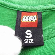 画像8: 【旧ロゴの大人サイズTシャツ】レゴ（ LEGO）CYKELFORRETNING　デザイン入り 半袖Tシャツ（カットソー）｜サイズ：S（42cm）｜グリーン系｜USED【メンズ】【レディース】 (8)